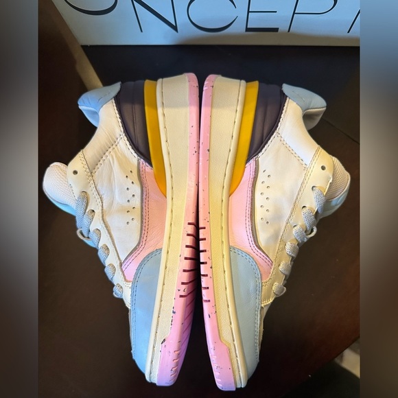 NIB ONCEPT Paris Leather Sneaker 6 Orchid Multi - Picture 2 of 10